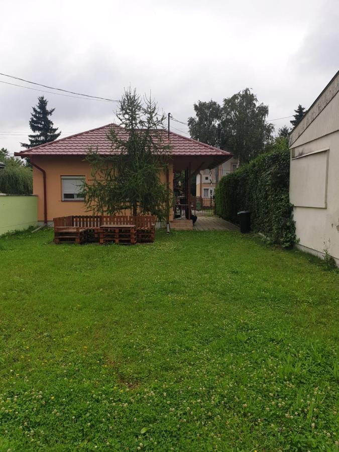 Zseki Apartman Hajdúszoboszló Eksteriør billede