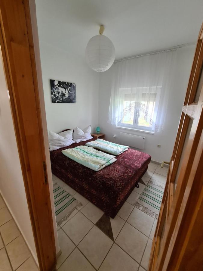 Zseki Apartman Hajdúszoboszló Eksteriør billede
