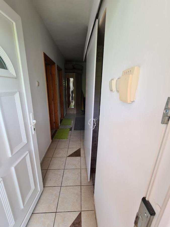 Zseki Apartman Hajdúszoboszló Eksteriør billede