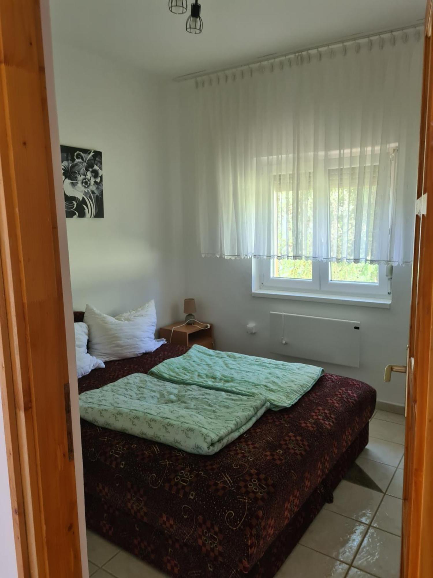 Zseki Apartman Hajdúszoboszló Eksteriør billede