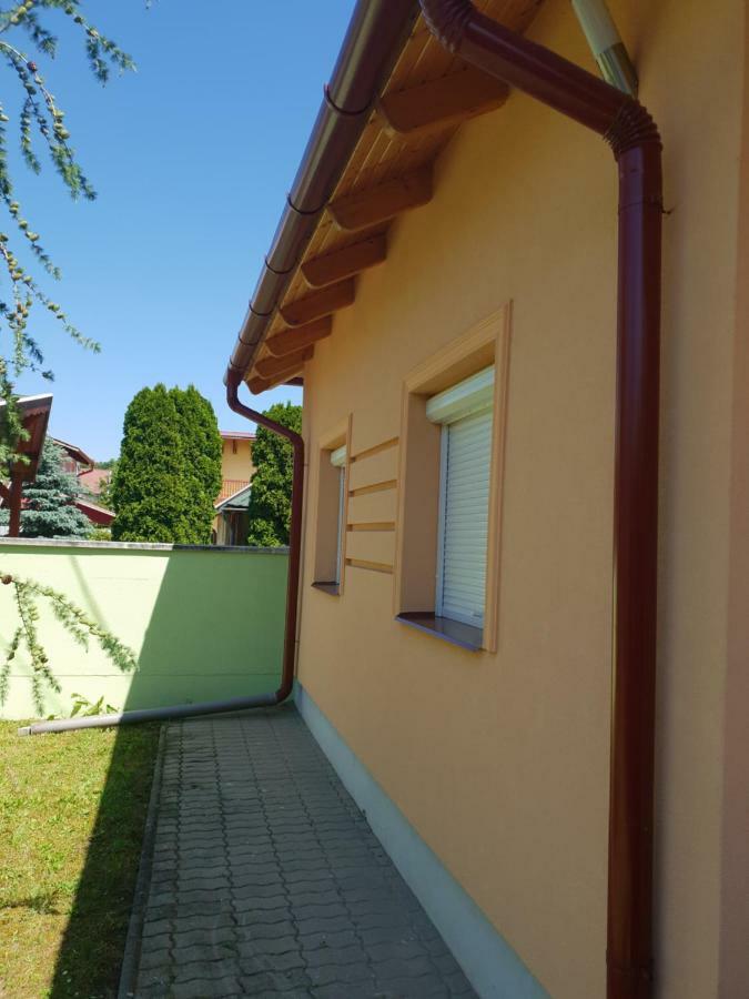 Zseki Apartman Hajdúszoboszló Eksteriør billede